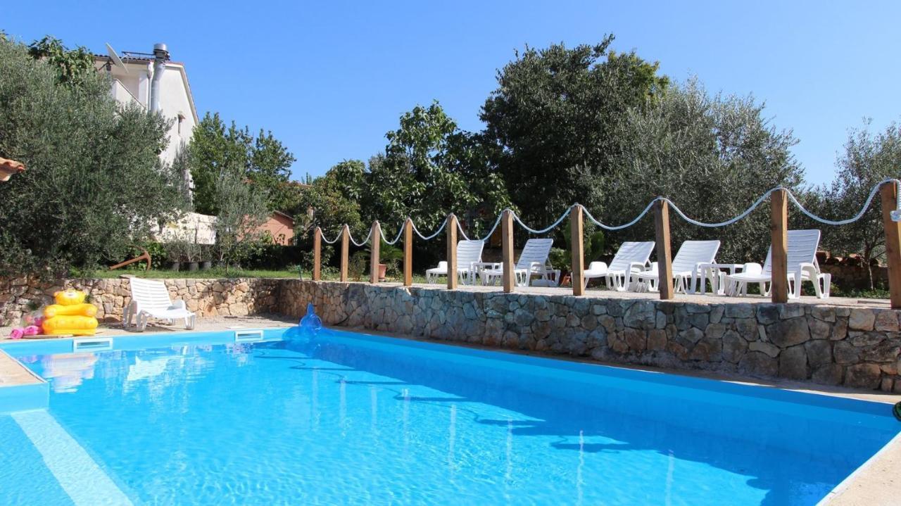 Apartments Kirincic Sveti Vid-Miholjice Dış mekan fotoğraf