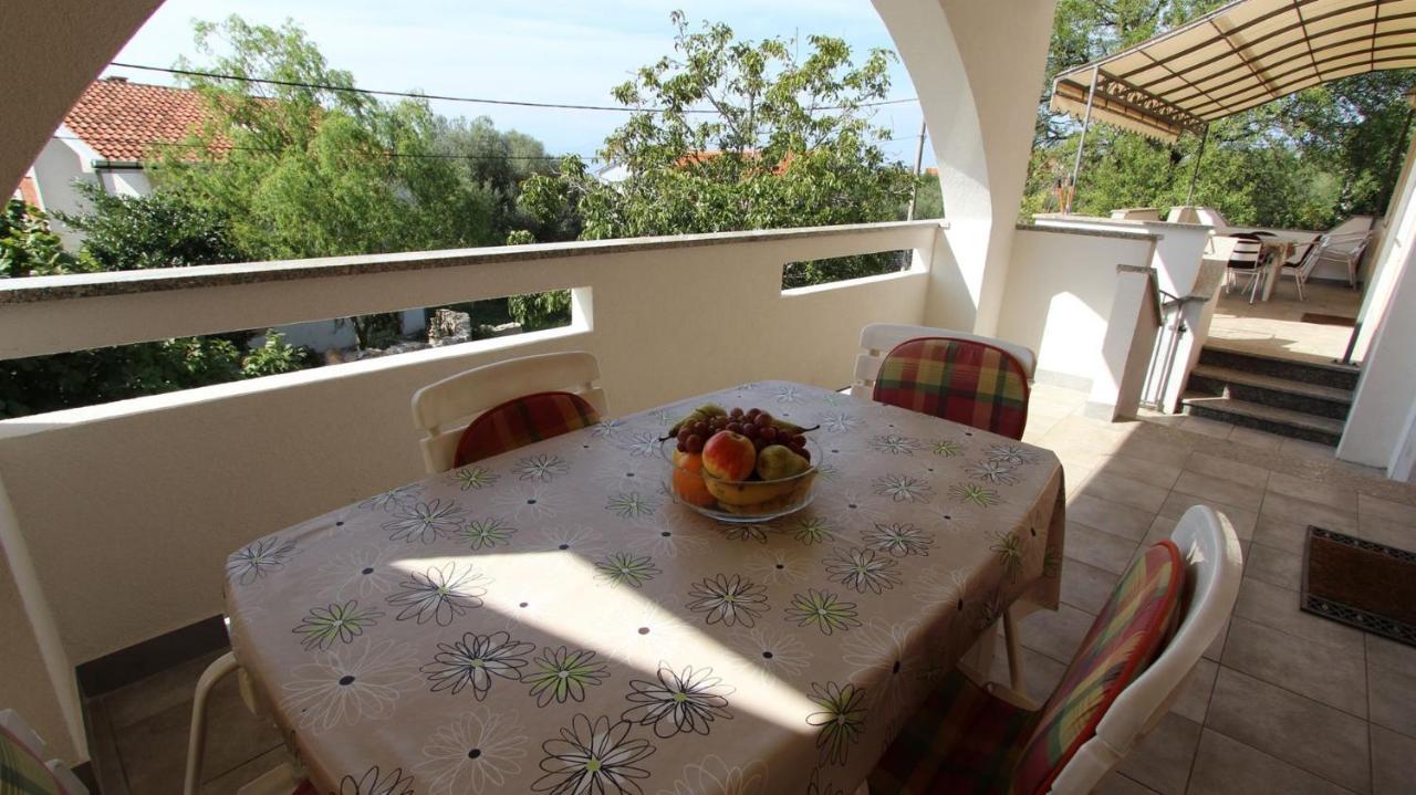 Apartments Kirincic Sveti Vid-Miholjice Dış mekan fotoğraf
