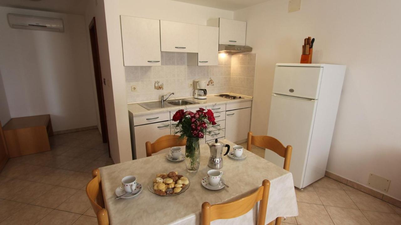 Apartments Kirincic Sveti Vid-Miholjice Dış mekan fotoğraf