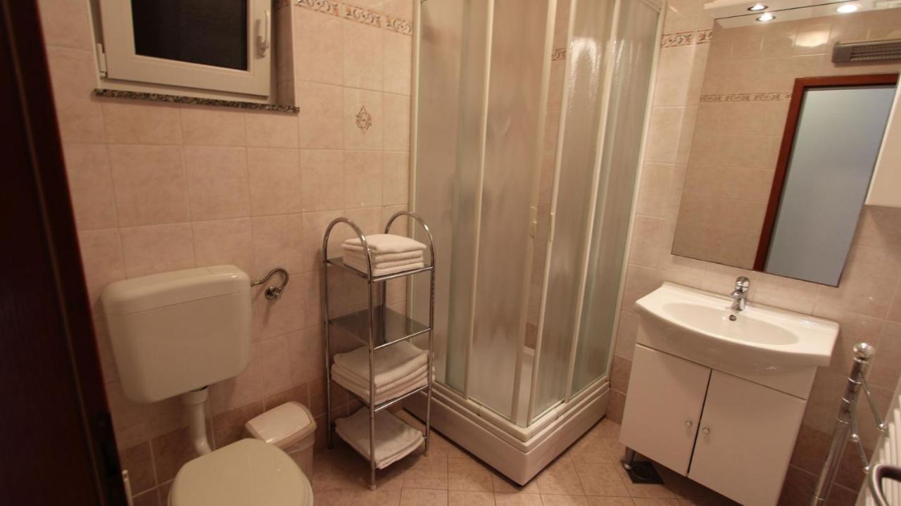 Apartments Kirincic Sveti Vid-Miholjice Dış mekan fotoğraf