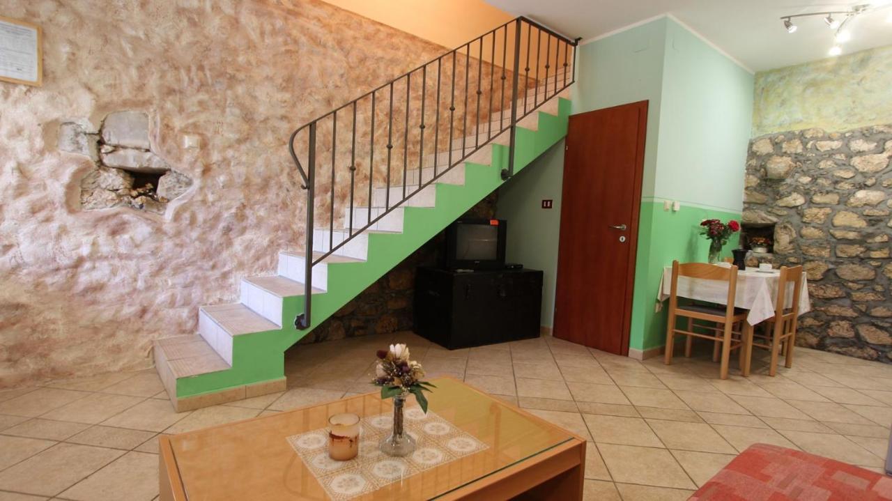 Apartments Kirincic Sveti Vid-Miholjice Dış mekan fotoğraf